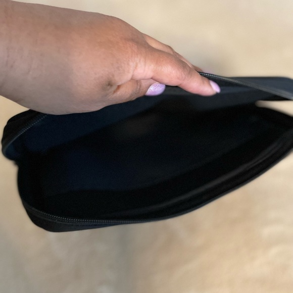 Body Glove Tech Zip Case - One Size - Picture 9 of 9